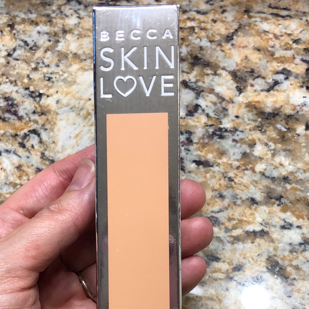 Becca Skin Love Foundation